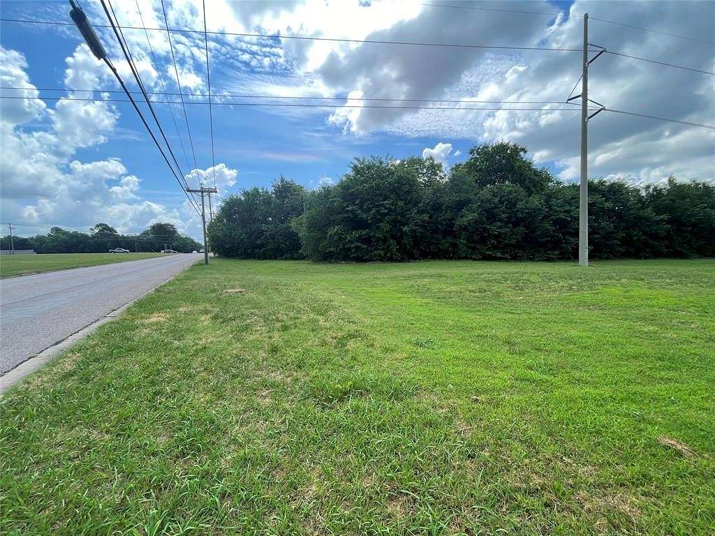 1.636 Acres of Land for Sale in Sherman, Texas