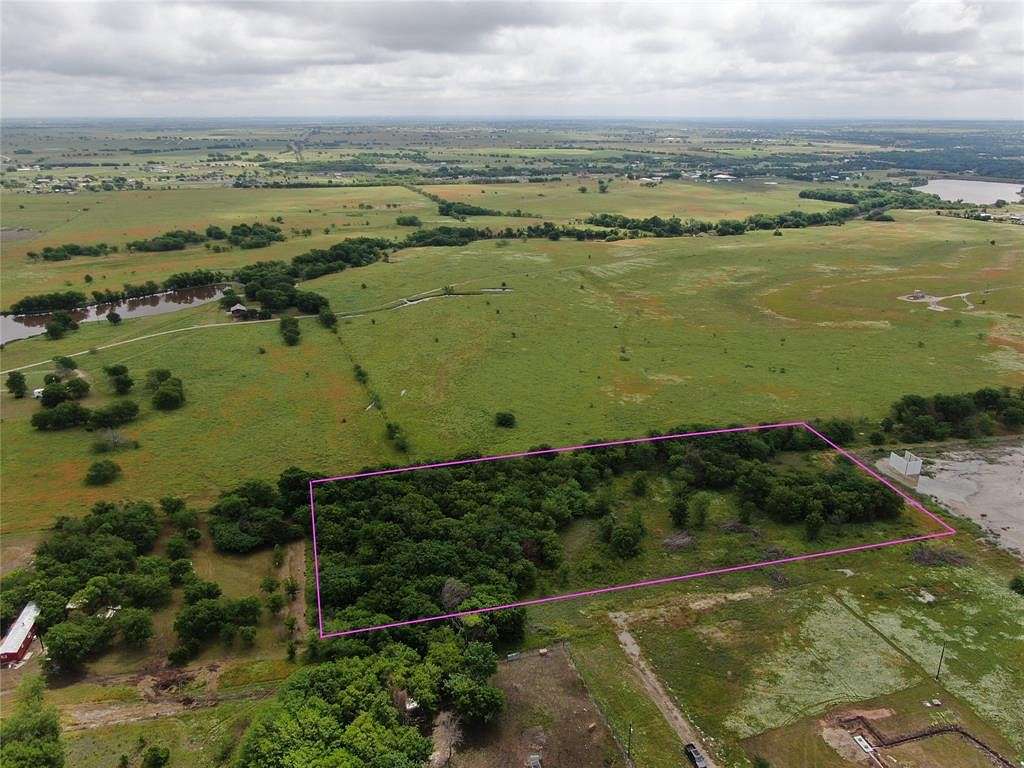 1.8 Acres of Residential Land for Sale in Decatur, Texas