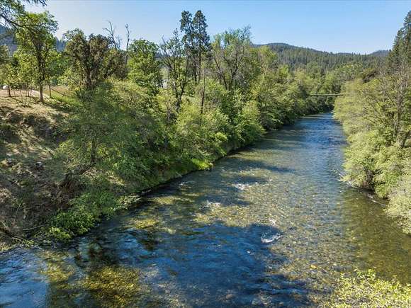 5.07 Acres of Land with Home for Sale in Jacksonville, Oregon