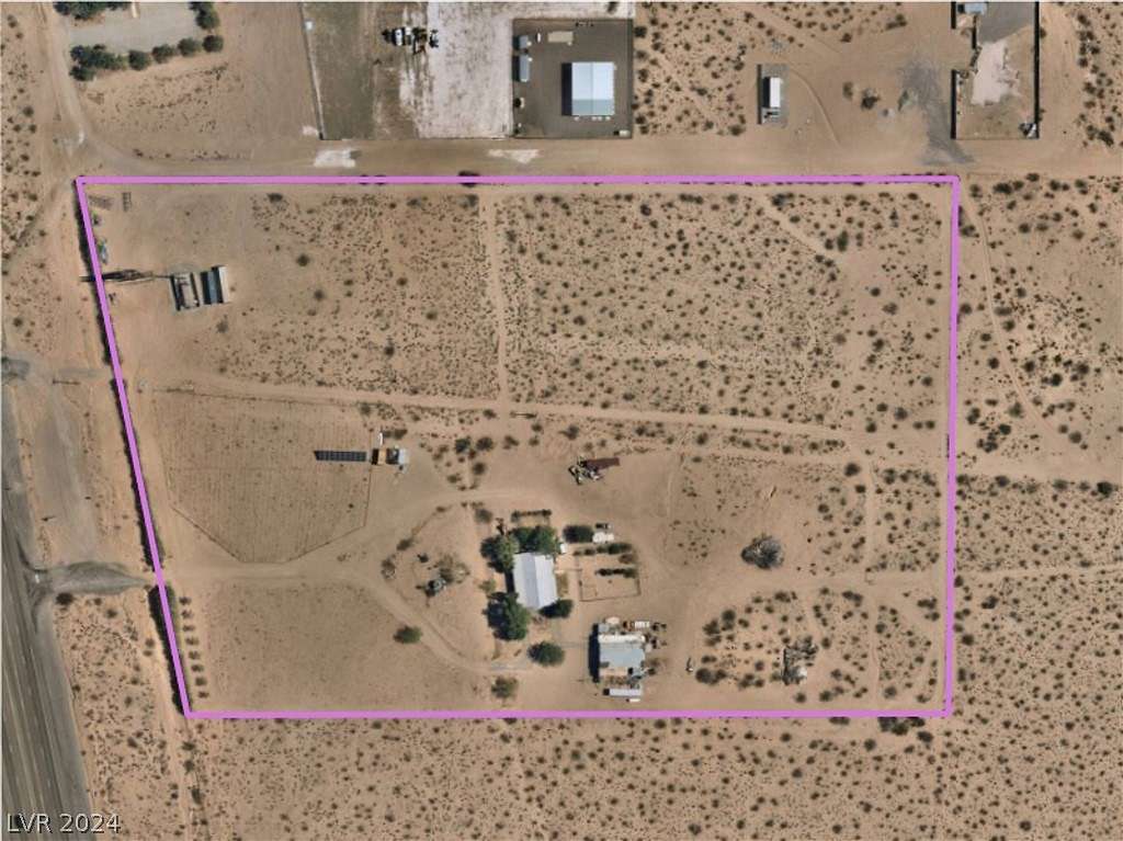 15.4 Acres of Land with Home for Sale in Cal-Nev-Ari, Nevada