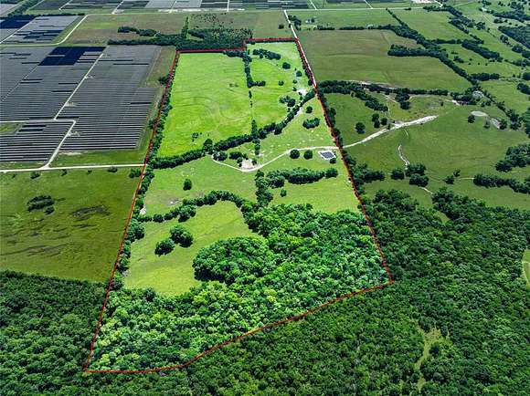129 Acres of Agricultural Land for Sale in Deport, Texas