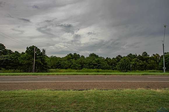 1.41 Acres of Commercial Land for Sale in Longview, Texas