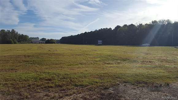 2 Acres of Commercial Land for Sale in Wetumpka, Alabama