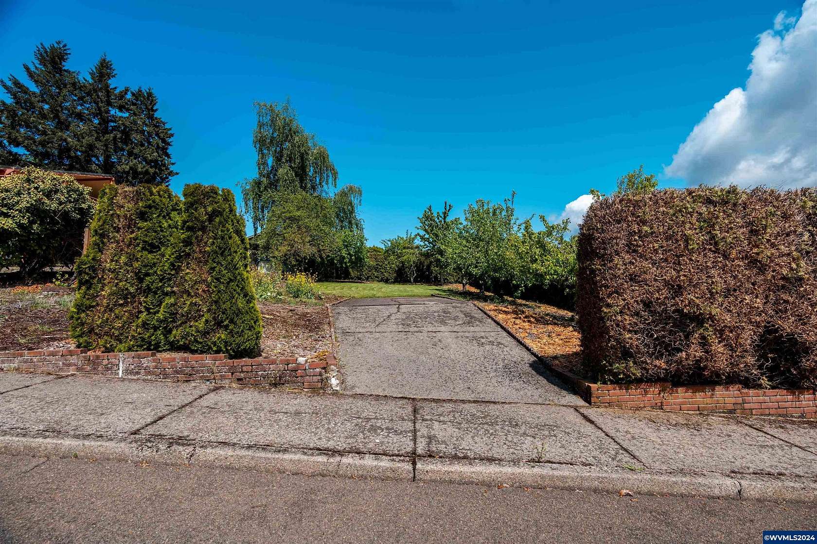 0.19 Acres of Residential Land for Sale in Salem, Oregon