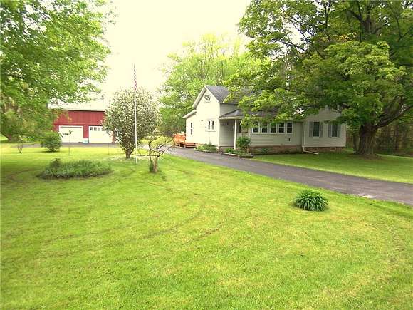 14.7 Acres of Land with Home for Sale in Marion, New York