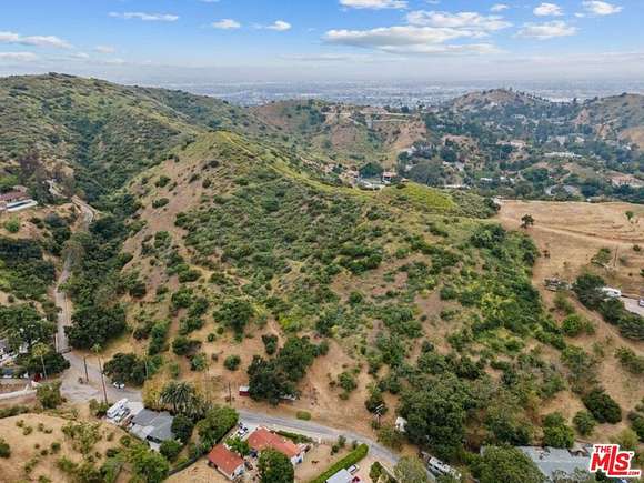 7.6 Acres of Residential Land for Sale in Sunland, California