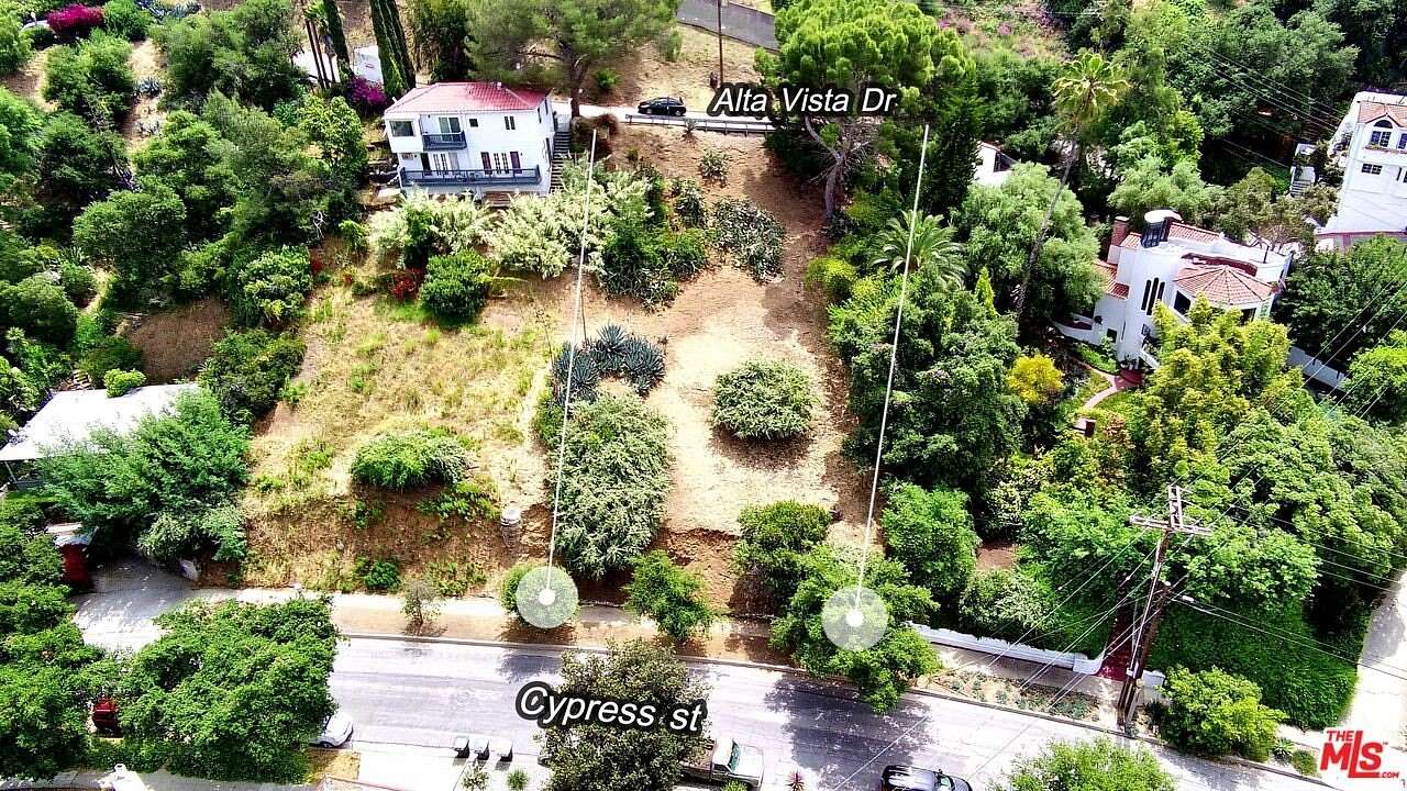 0.27 Acres of Residential Land for Sale in Glendale, California