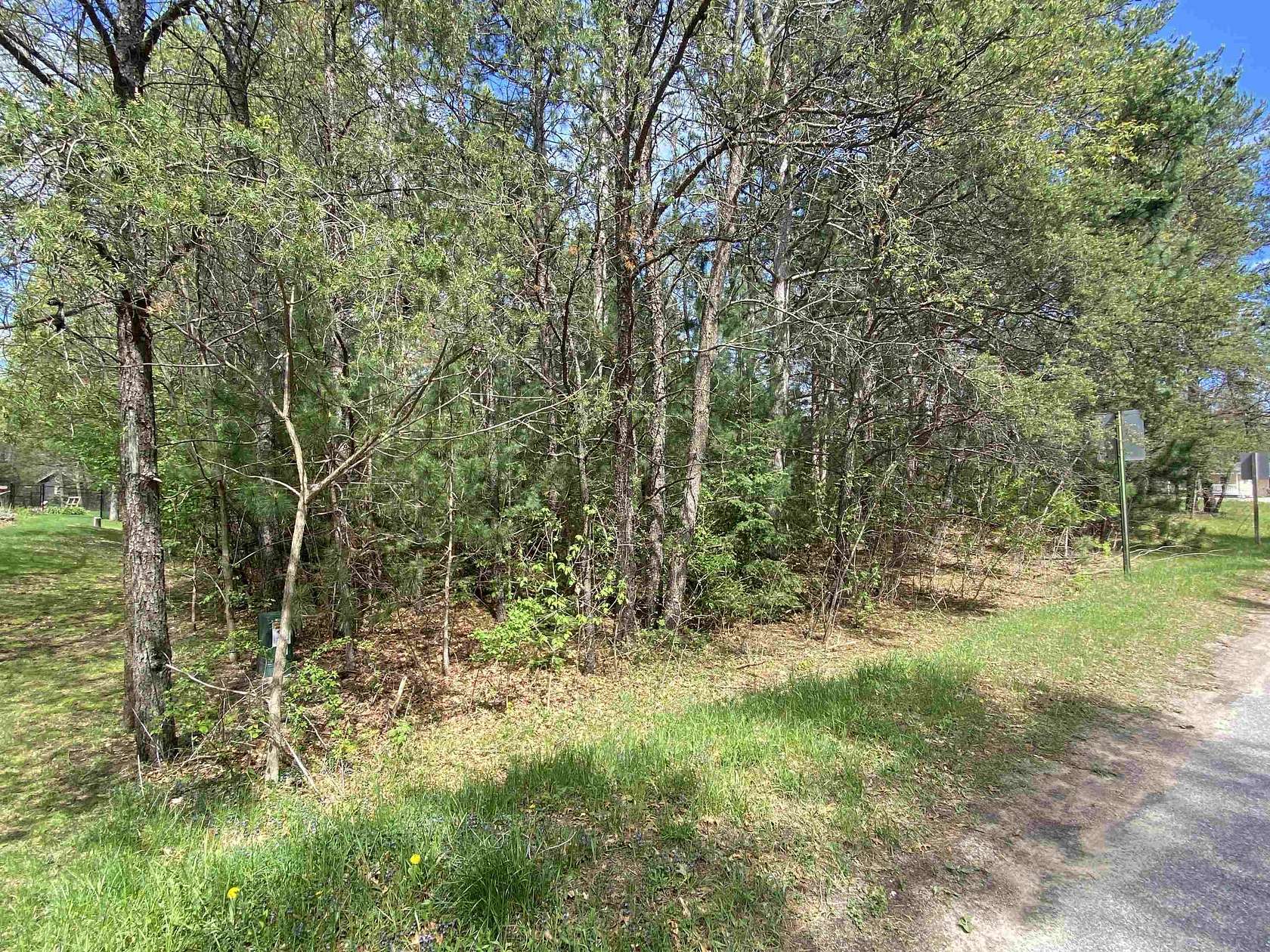 0.64 Acres of Residential Land for Sale in Stevens Point, Wisconsin