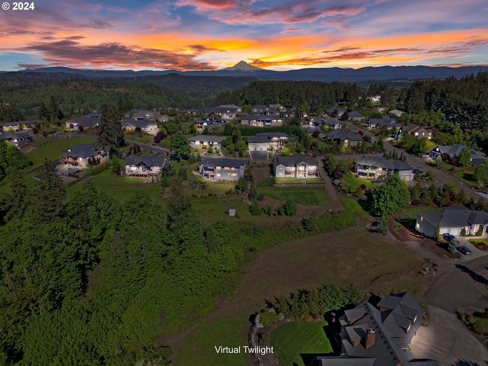 1.01 Acres of Residential Land for Sale in Oregon City, Oregon