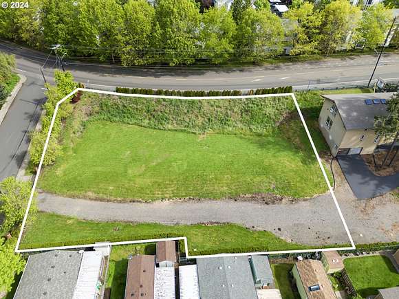 0.69 Acres of Land for Sale in Milwaukie, Oregon