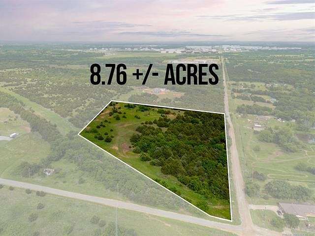 8.8 Acres of Residential Land for Sale in Cushing, Oklahoma