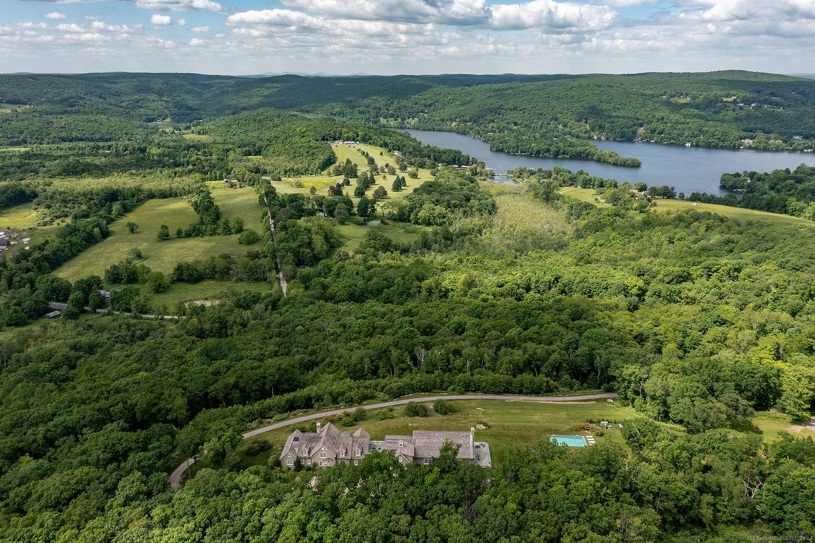 21.65 Acres of Land with Home for Sale in Washington, Connecticut