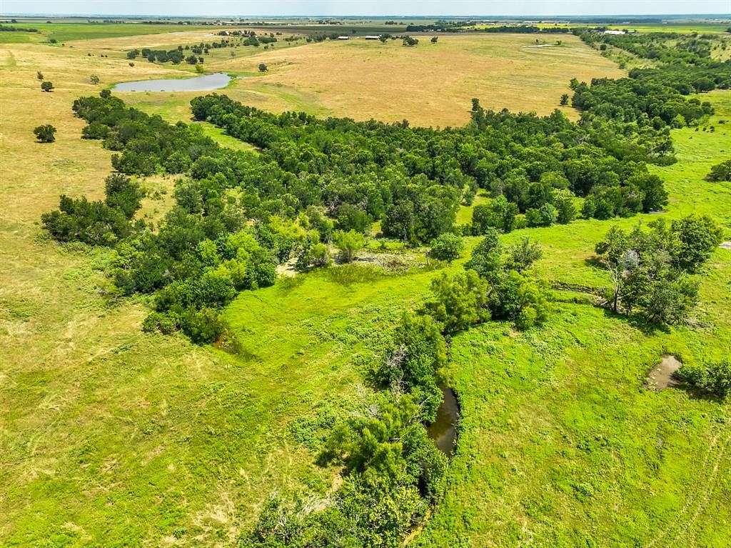 10.01 Acres of Land for Sale in Taylor, Texas