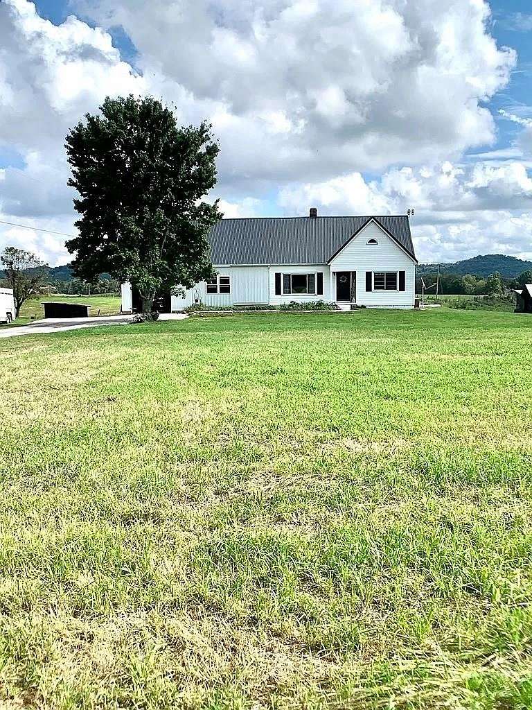 111 Acres of Land with Home for Sale in Tollesboro, Kentucky