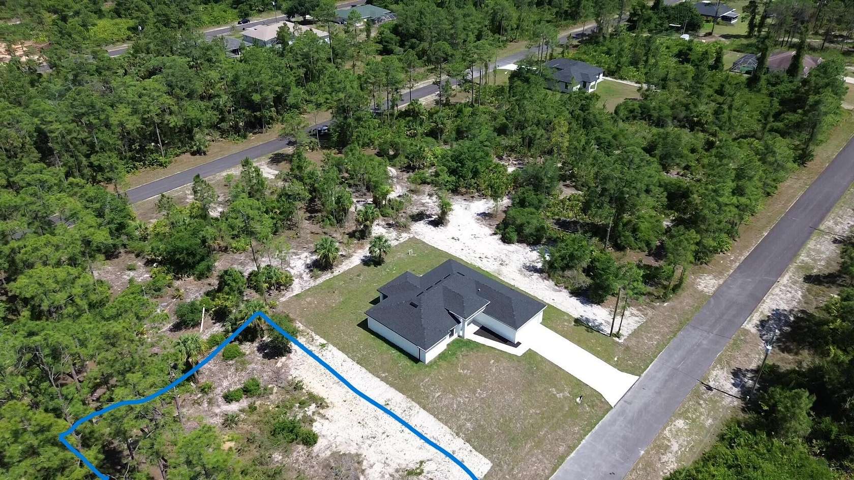 Residential Land for Sale in Alva, Florida