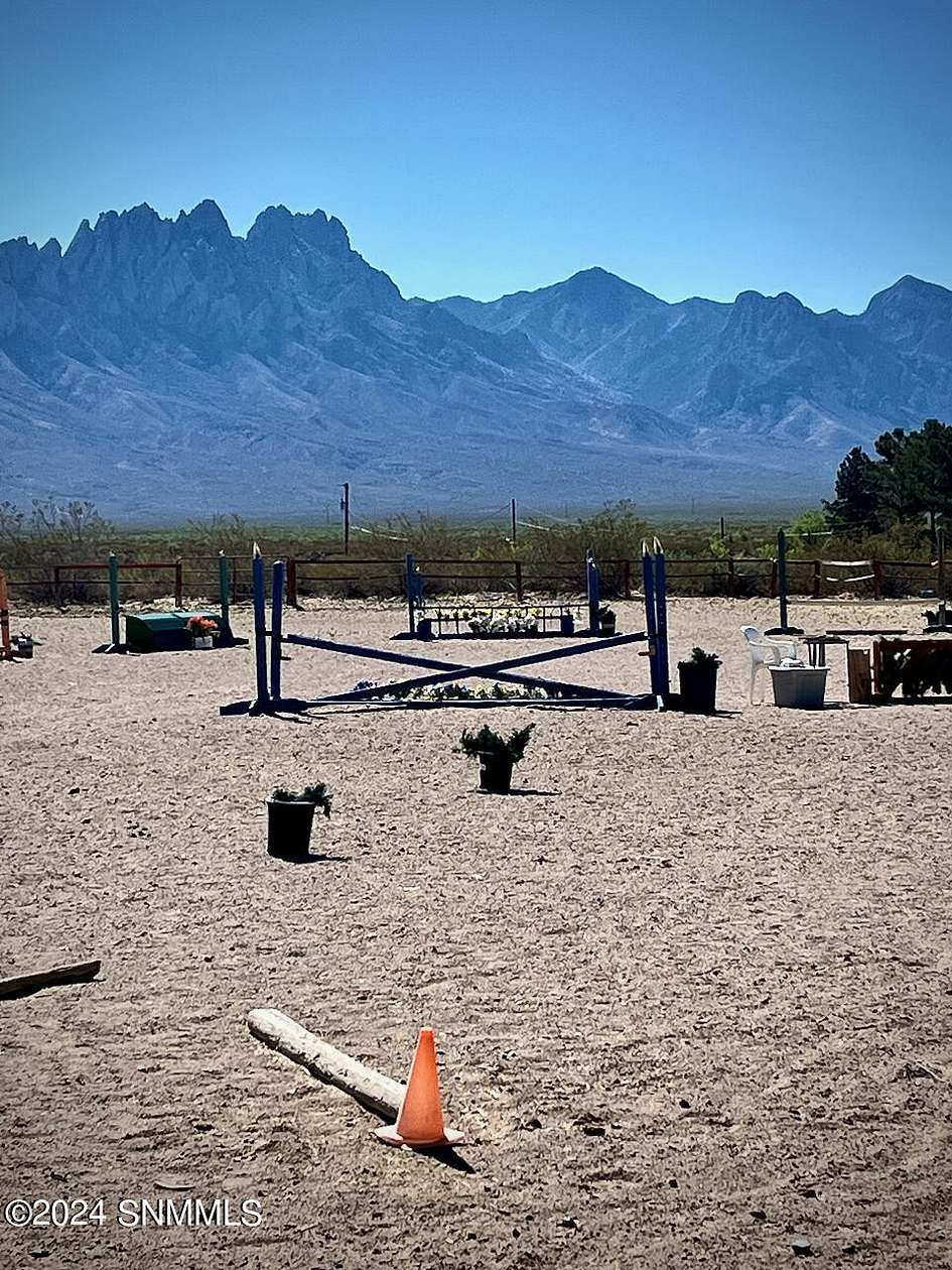 5 Acres of Residential Land for Sale in Las Cruces, New Mexico