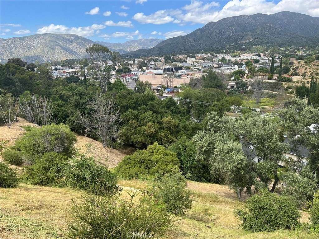 0.11 Acres of Residential Land for Sale in Tujunga, California