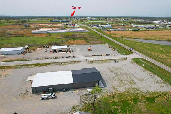 2.8 Acres of Improved Commercial Land for Sale in Grove, Oklahoma