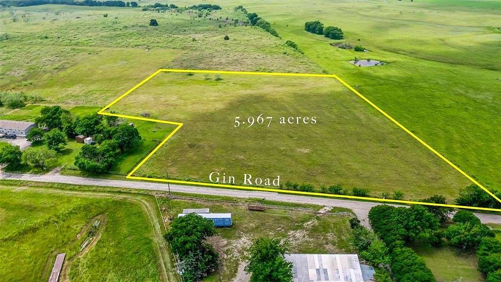 6 Acres of Residential Land for Sale in Ennis, Texas