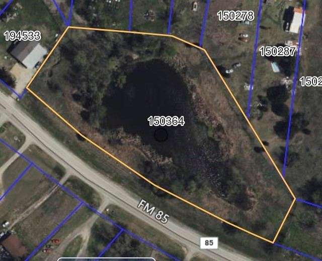 3.1 Acres of Land for Sale in Ennis, Texas