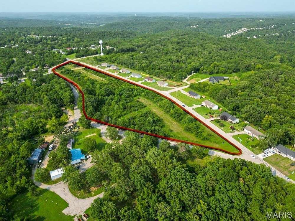 5.2 Acres of Residential Land for Sale in St. Robert, Missouri