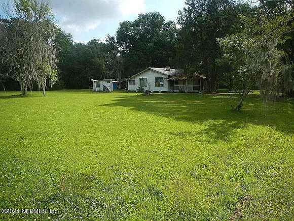 1.6 Acres of Residential Land with Home for Sale in Jacksonville, Florida