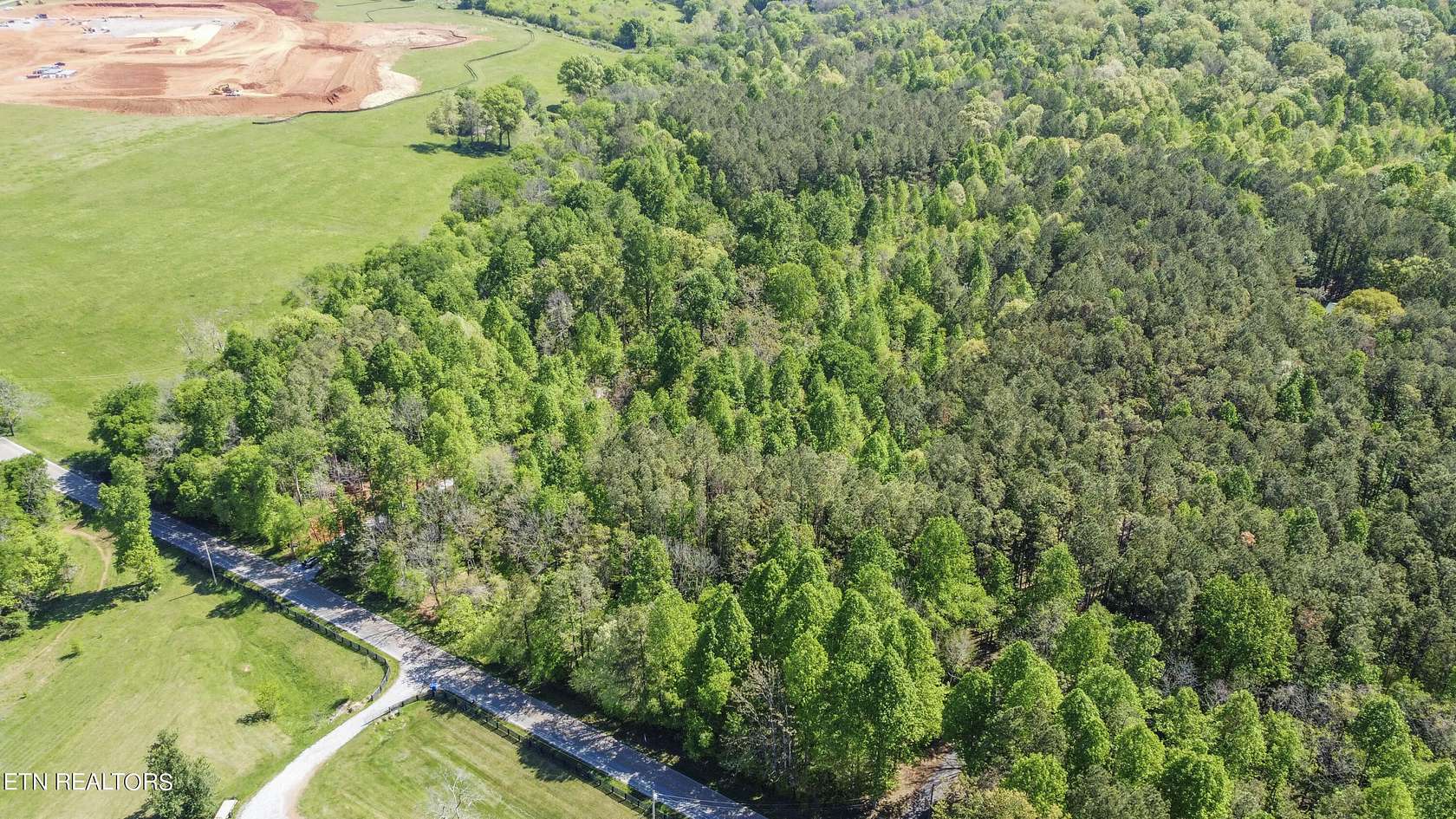 3.05 Acres of Residential Land for Sale in Loudon, Tennessee