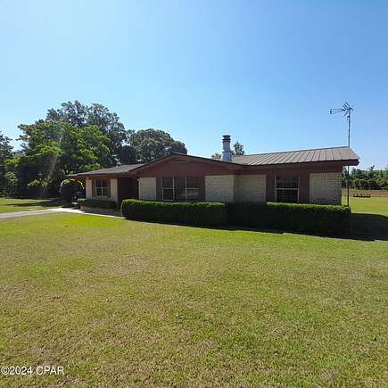47 Acres of Land with Home for Sale in Grand Ridge, Florida