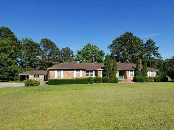5 Acres of Residential Land with Home for Sale in Holly Hill, South Carolina