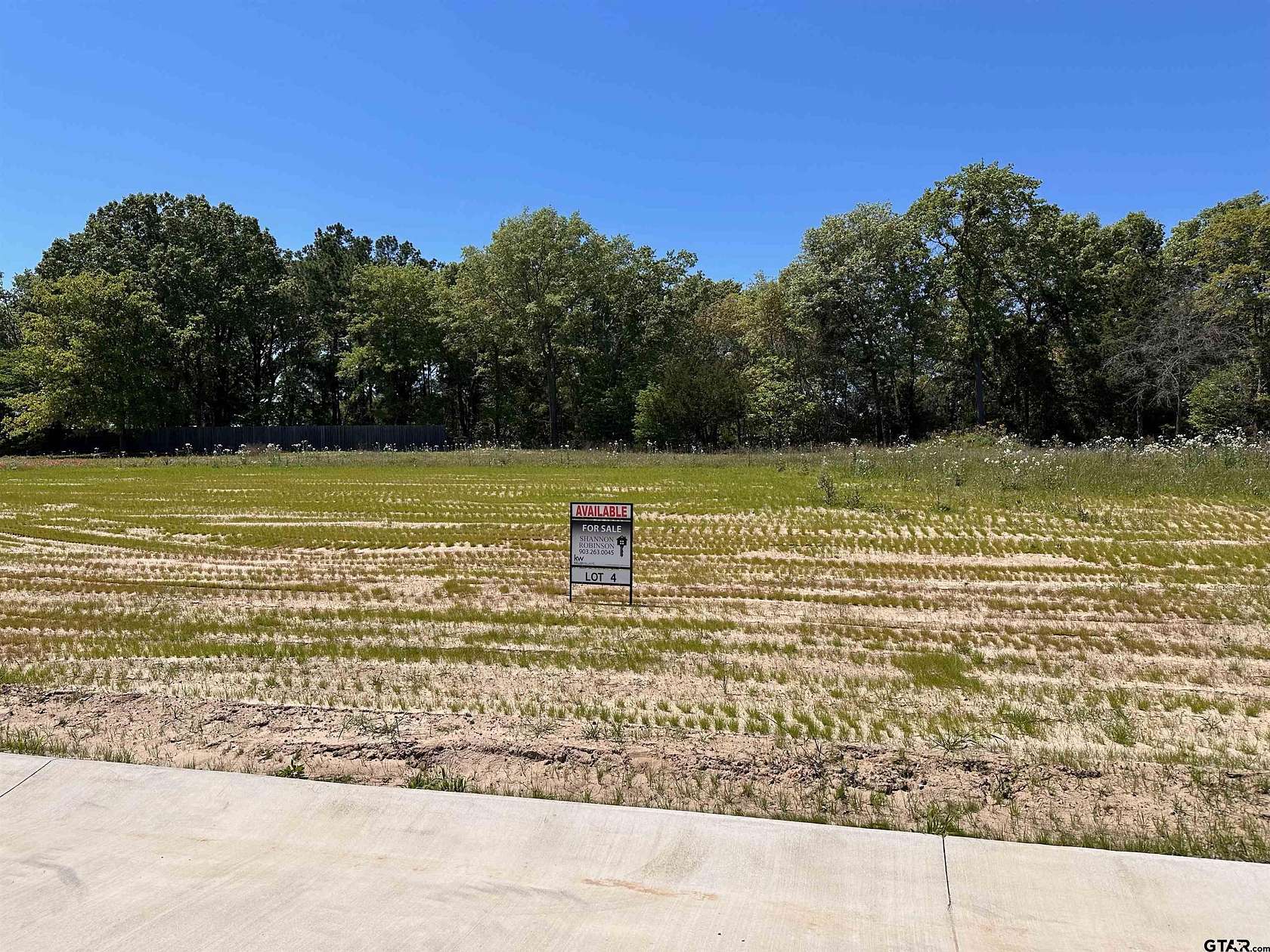 0.5 Acres of Residential Land for Sale in Lindale, Texas