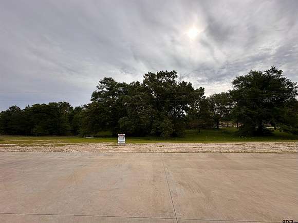 0.578 Acres of Residential Land for Sale in Lindale, Texas