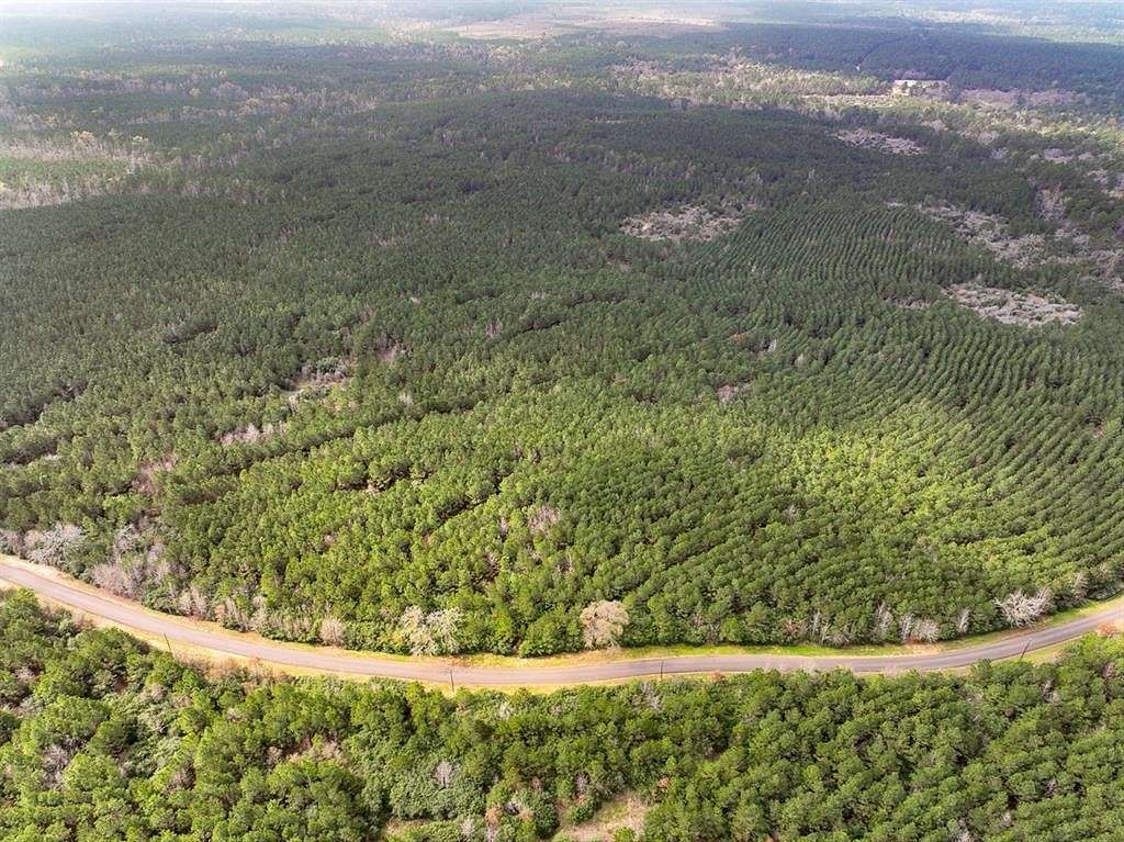 27 Acres of Land for Sale in Crockett, Texas
