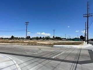 6 Acres of Mixed-Use Land for Sale in Lancaster, California