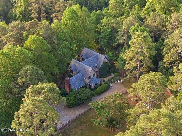 10 Acres of Land with Home for Sale in Southern Pines, North Carolina