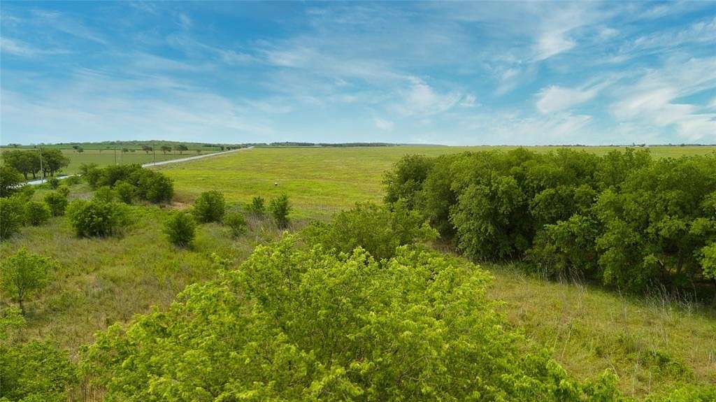 10.01 Acres of Land for Sale in Blum, Texas