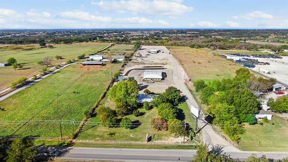 5 Acres of Commercial Land for Lease in Weatherford, Texas