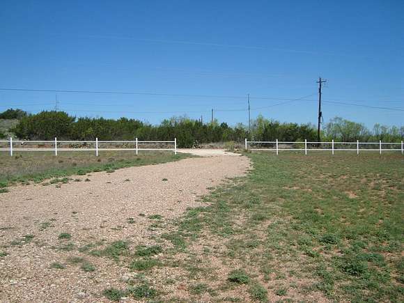 2.2 Acres of Residential Land with Home for Sale in Merkel, Texas