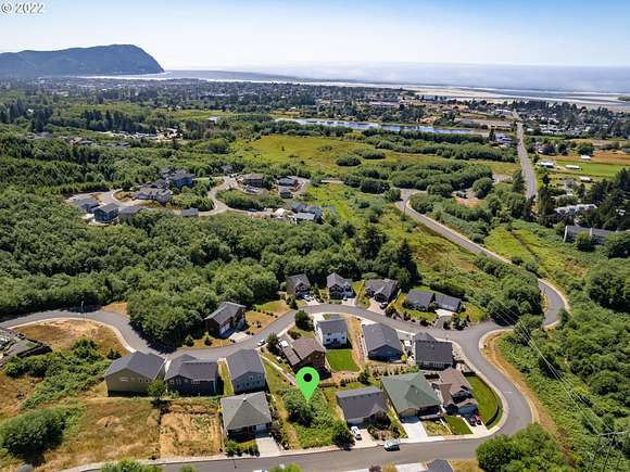 0.13 Acres of Residential Land for Sale in Seaside, Oregon