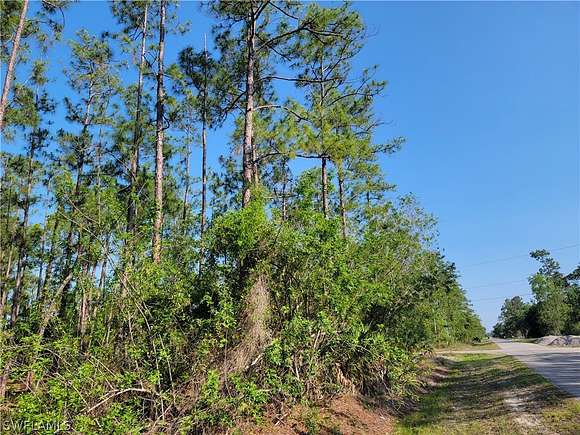 0.505 Acres of Residential Land for Sale in Lehigh Acres, Florida