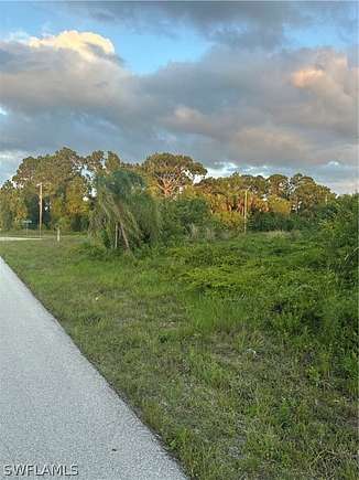 0.362 Acres of Residential Land for Sale in Lehigh Acres, Florida