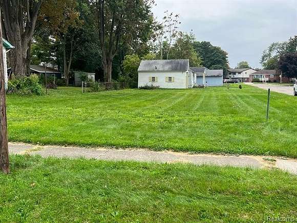 0.22 Acres of Residential Land for Sale in Marine City, Michigan