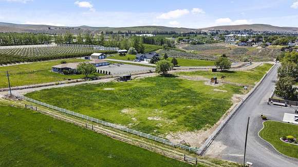 3.1 Acres of Residential Land for Sale in Kennewick, Washington