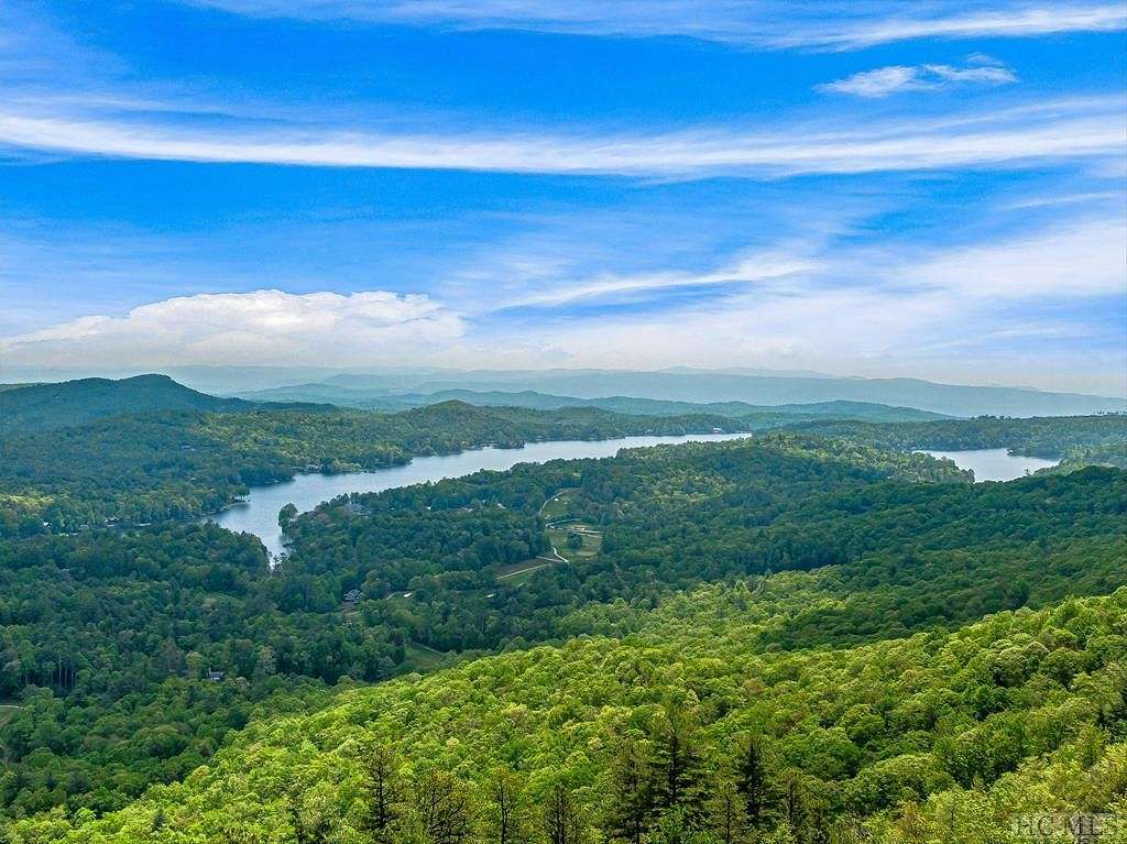 1.2 Acres of Residential Land for Sale in Lake Toxaway, North Carolina