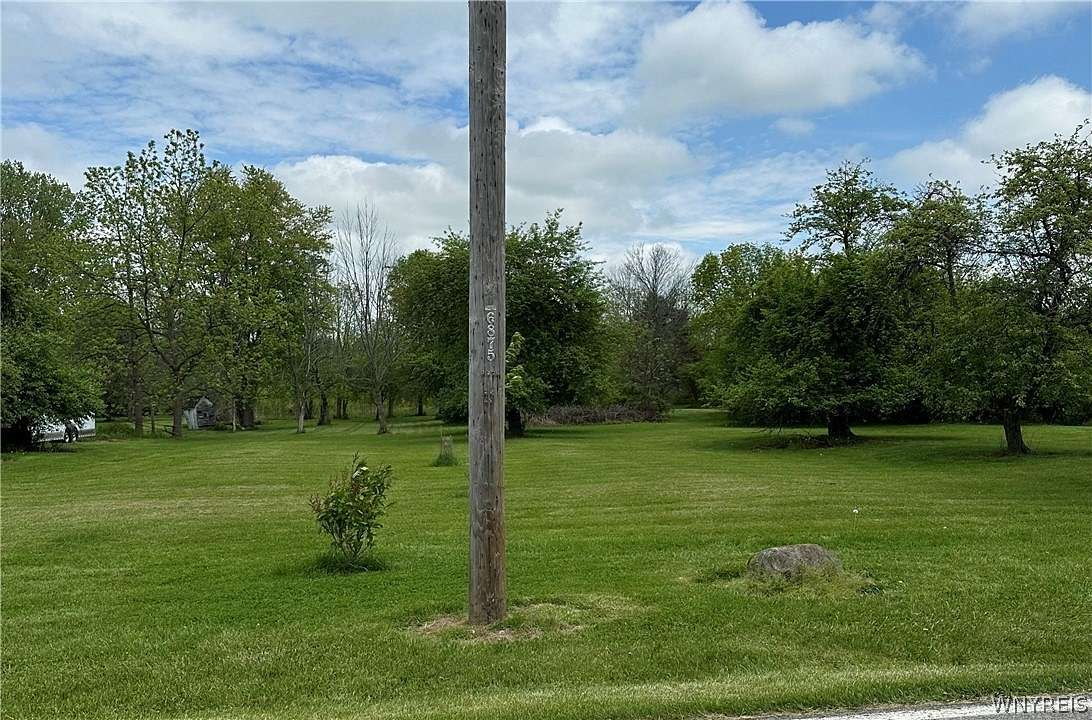 7.1 Acres of Residential Land for Sale in Wheatfield Town, New York