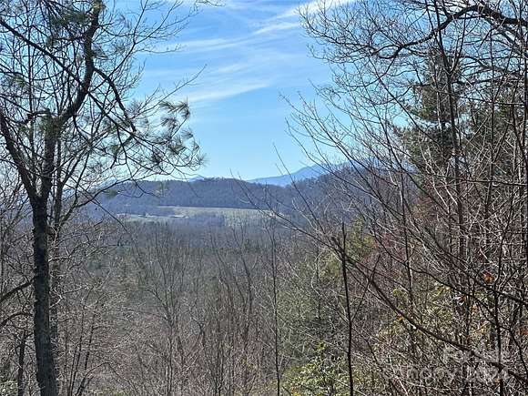 1.1 Acres of Residential Land for Sale in Spruce Pine, North Carolina