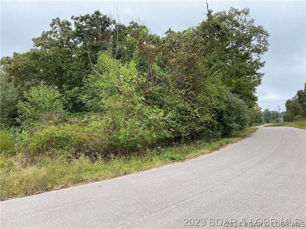 Residential Land for Sale in Laurie, Missouri