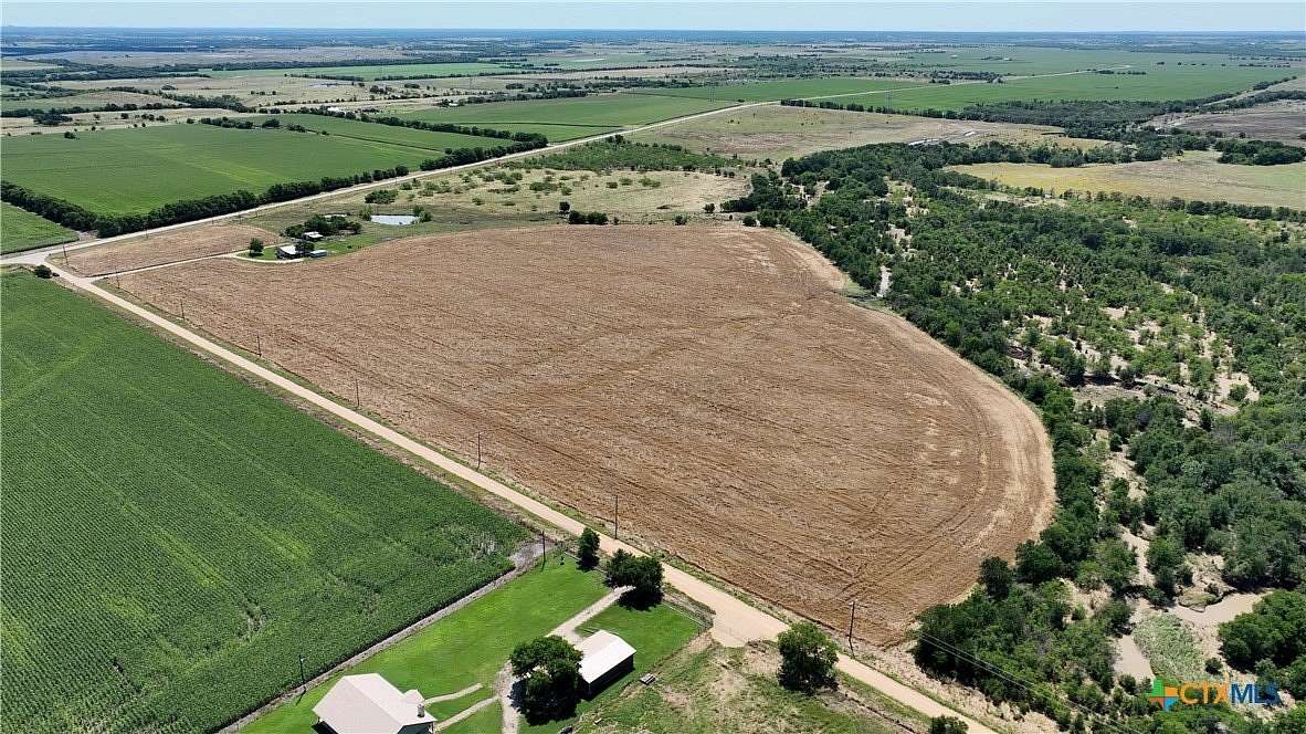 26 Acres of Agricultural & Residential Land for Sale in Burlington, Texas