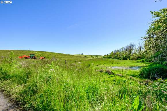 153 Acres of Recreational Land & Farm for Sale in Monmouth, Oregon
