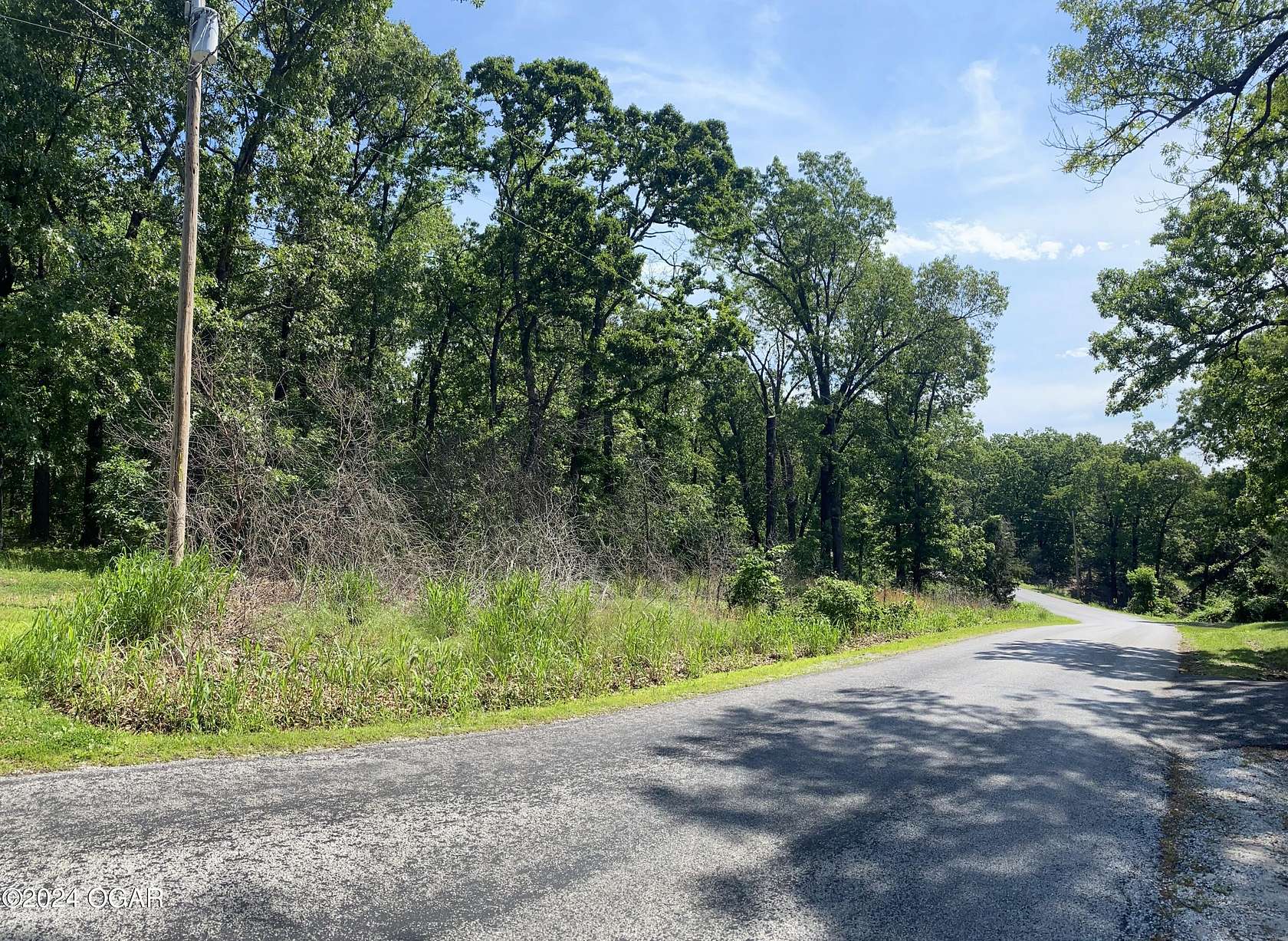 2 Acres of Residential Land for Sale in Neosho, Missouri