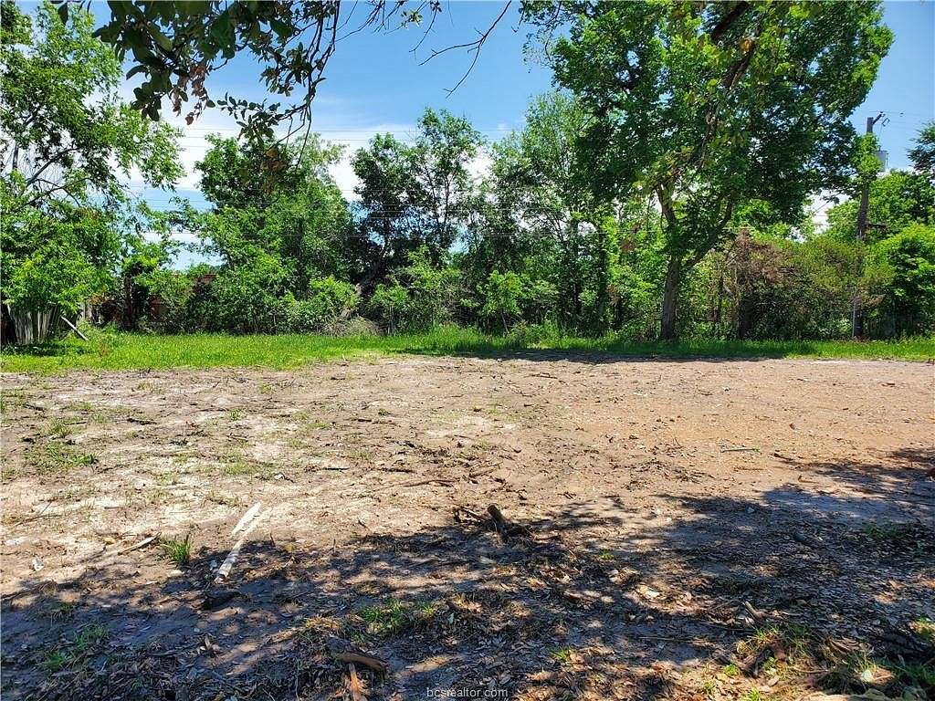 0.13 Acres of Mixed-Use Land for Sale in Bryan, Texas